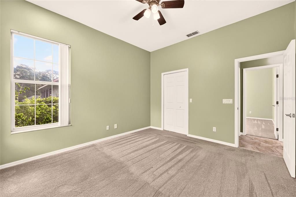 For Sale: $489,900 (3 beds, 2 baths, 2750 Square Feet)