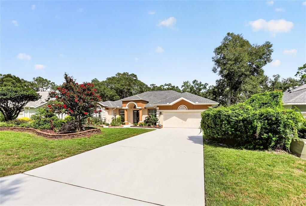 For Sale: $489,900 (3 beds, 2 baths, 2750 Square Feet)