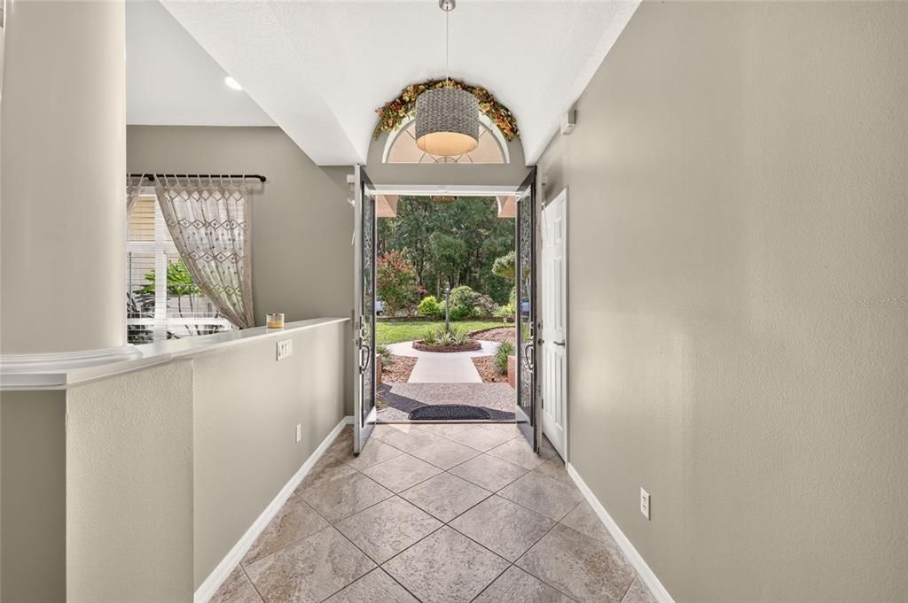 For Sale: $489,900 (3 beds, 2 baths, 2750 Square Feet)