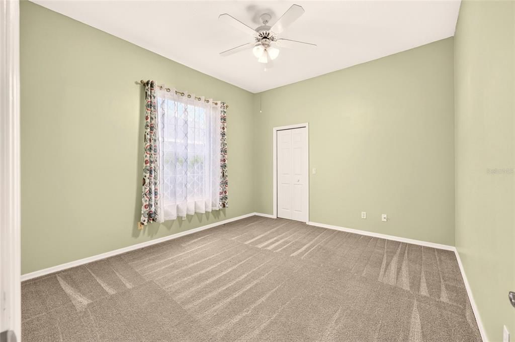 For Sale: $489,900 (3 beds, 2 baths, 2750 Square Feet)
