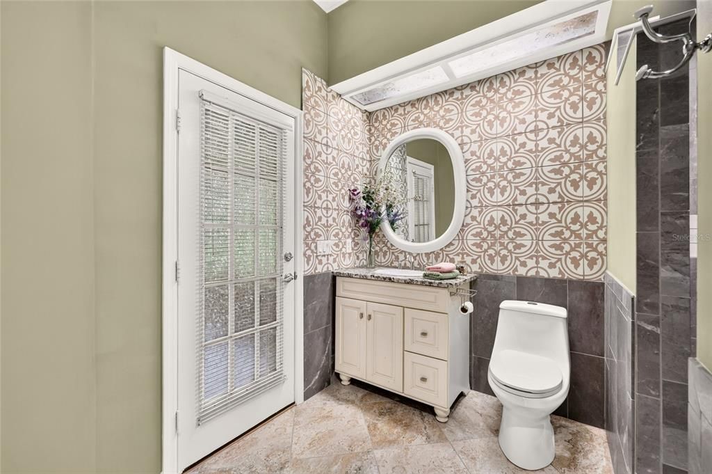For Sale: $489,900 (3 beds, 2 baths, 2750 Square Feet)