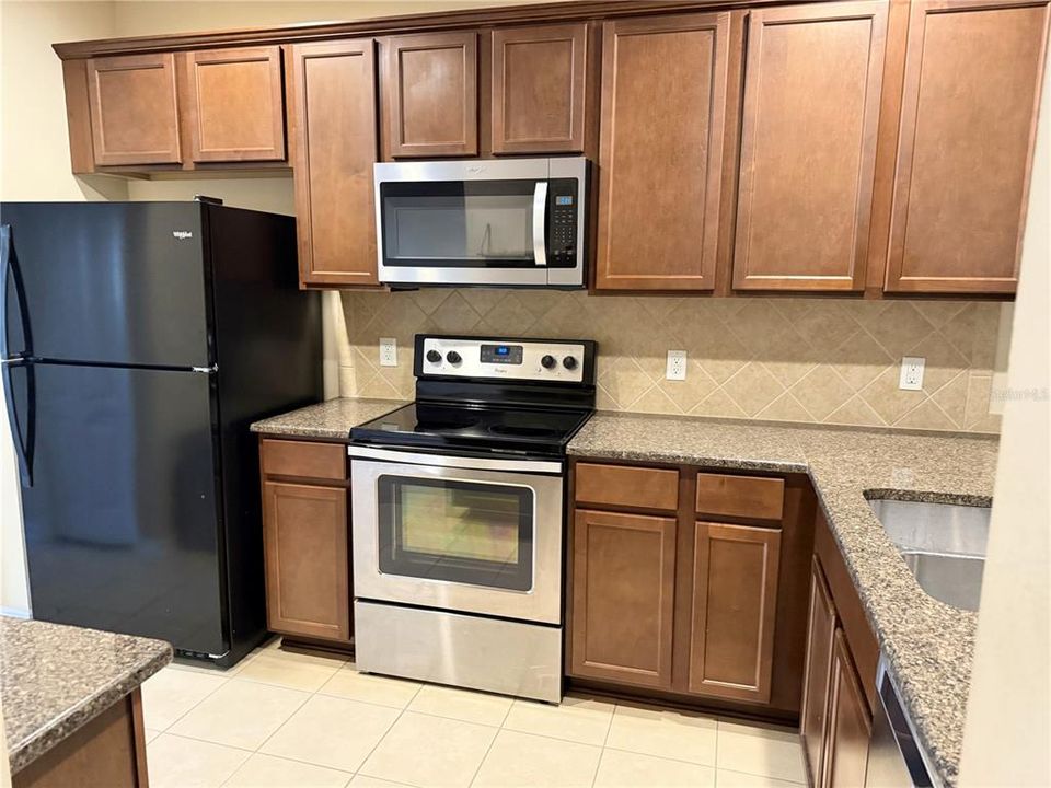 For Rent: $1,690 (2 beds, 2 baths, 1383 Square Feet)