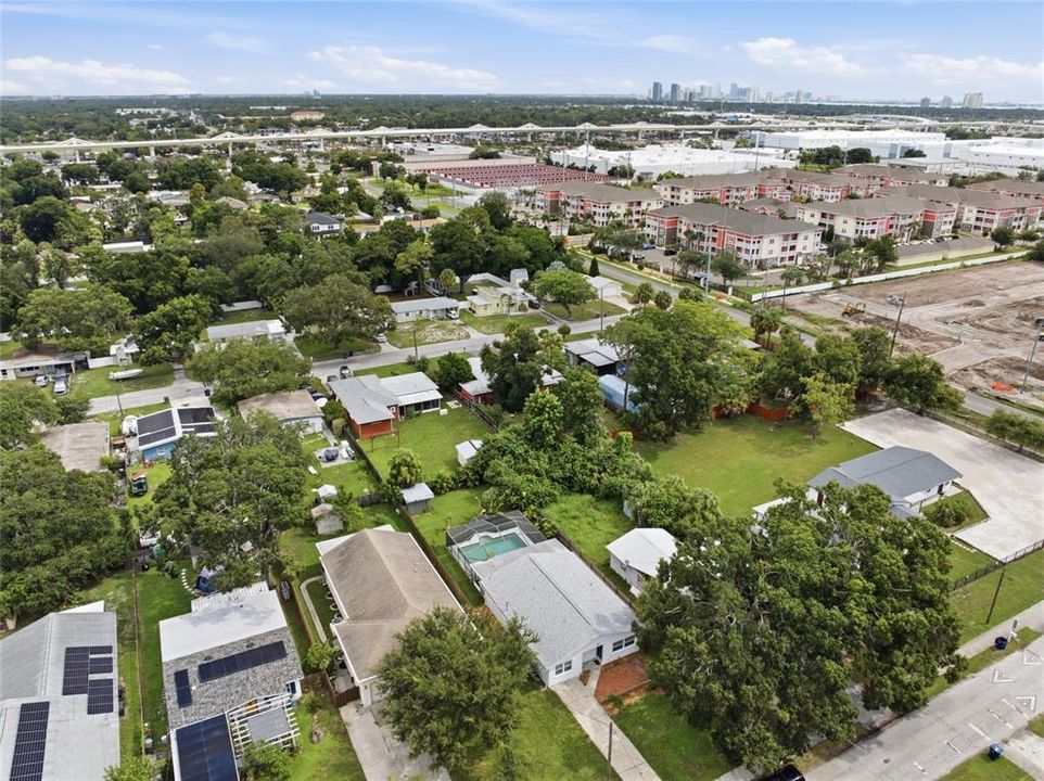Active With Contract: $469,999 (3 beds, 2 baths, 1387 Square Feet)