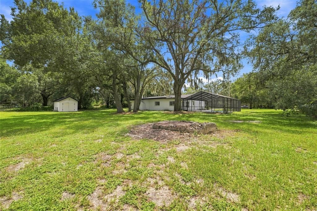 For Sale: $499,000 (3 beds, 3 baths, 2150 Square Feet)