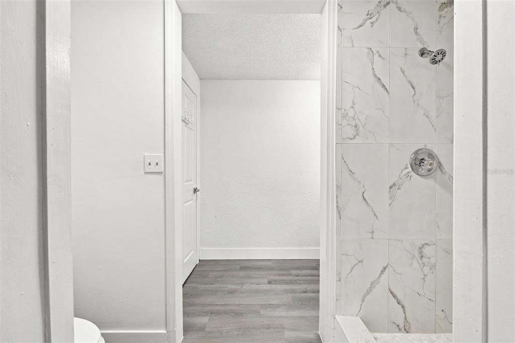 For Sale: $499,000 (3 beds, 3 baths, 2150 Square Feet)