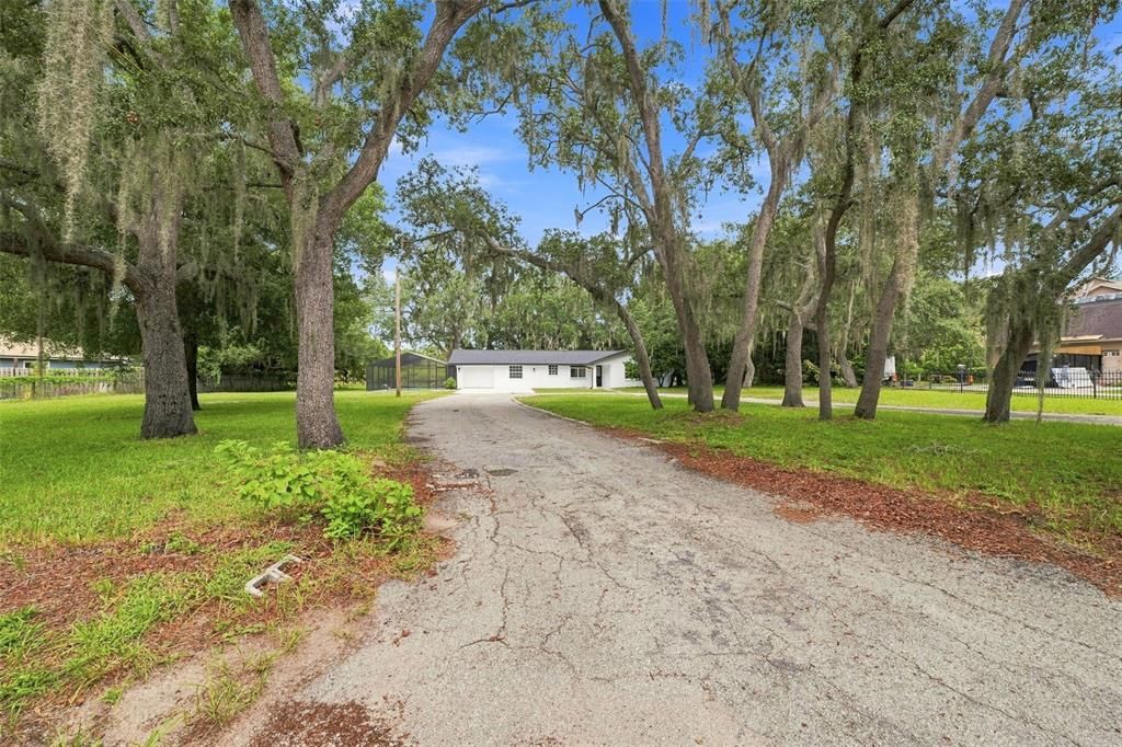 For Sale: $499,000 (3 beds, 3 baths, 2150 Square Feet)