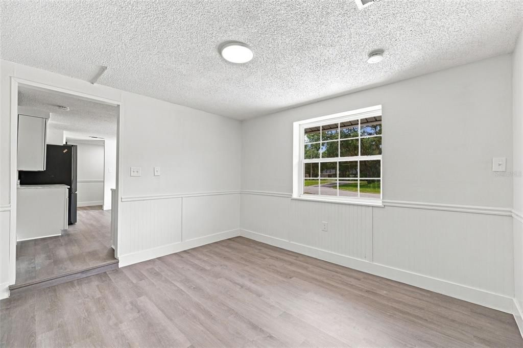 For Sale: $499,000 (3 beds, 3 baths, 2150 Square Feet)