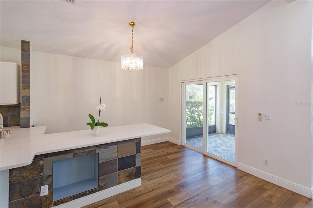 For Rent: $3,200 (3 beds, 2 baths, 1952 Square Feet)