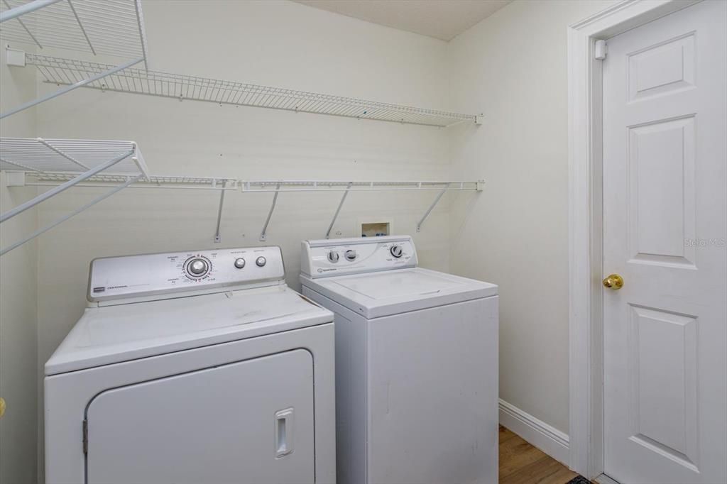 For Rent: $3,200 (3 beds, 2 baths, 1952 Square Feet)
