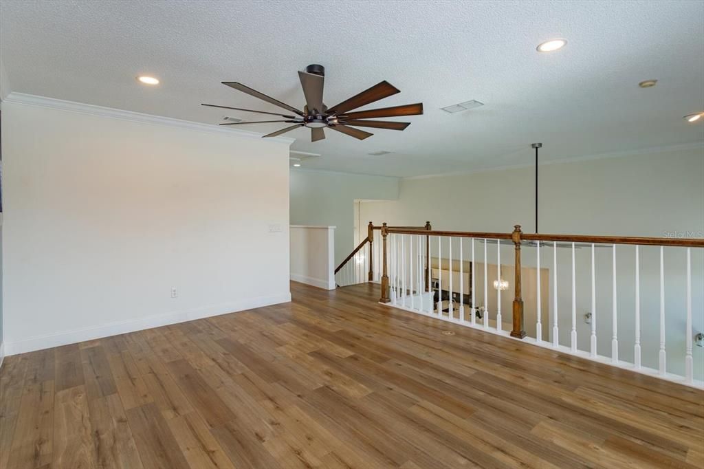 For Rent: $3,200 (3 beds, 2 baths, 1952 Square Feet)