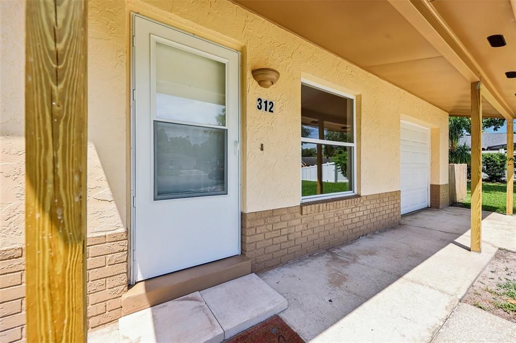 For Sale: $249,900 (3 beds, 1 baths, 1050 Square Feet)
