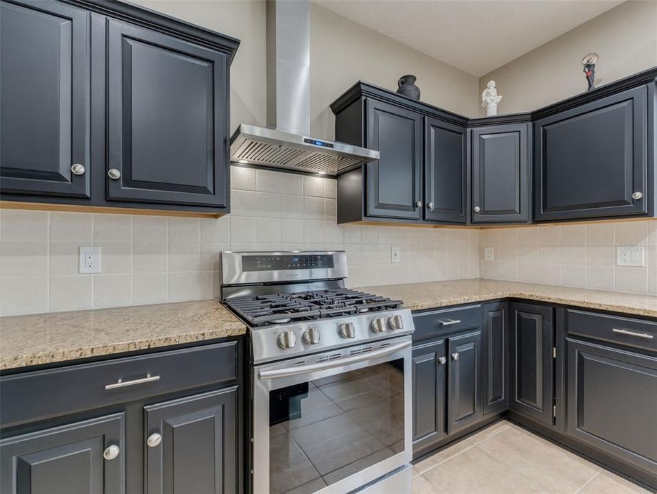 En Venta: $716,000 (6 camas, 3 baños, 3435 Pies cuadrados)