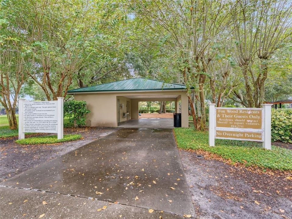 En Venta: $716,000 (6 camas, 3 baños, 3435 Pies cuadrados)