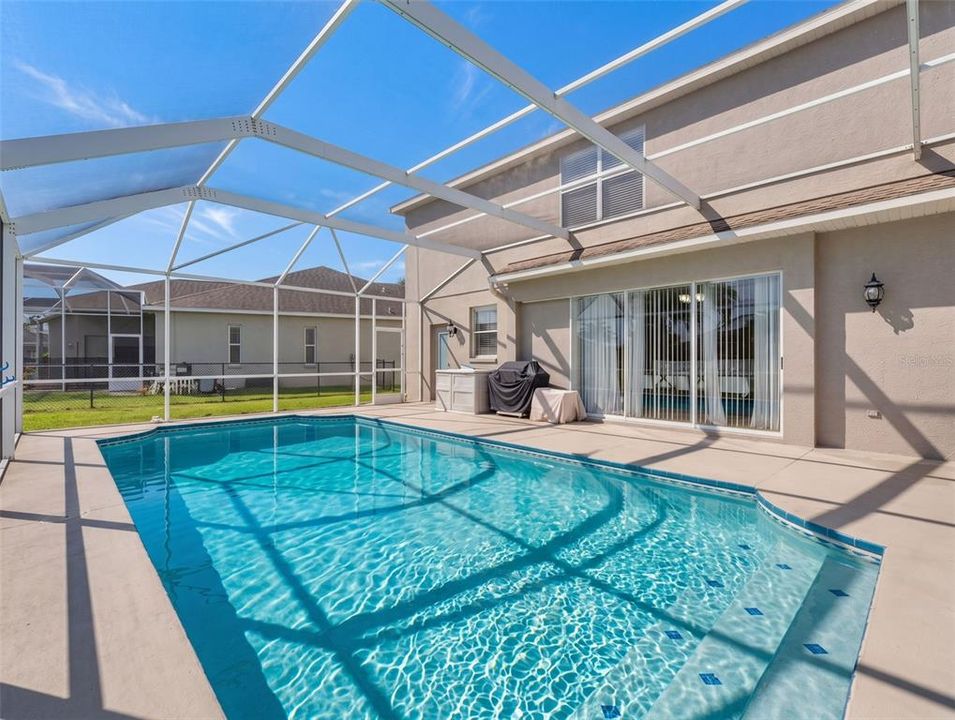 En Venta: $716,000 (6 camas, 3 baños, 3435 Pies cuadrados)