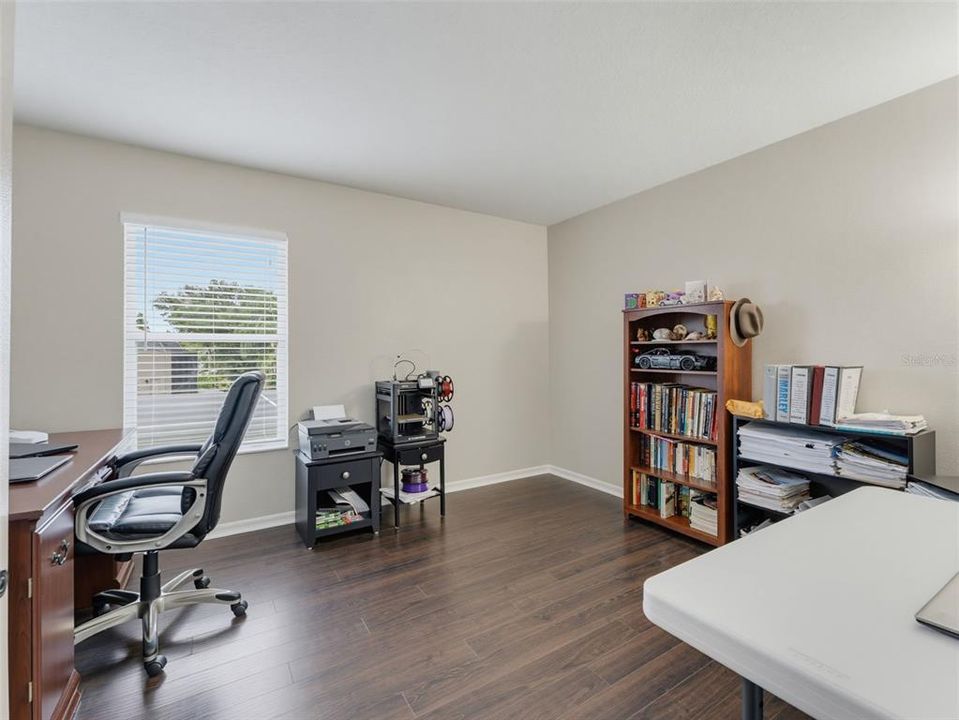 En Venta: $716,000 (6 camas, 3 baños, 3435 Pies cuadrados)