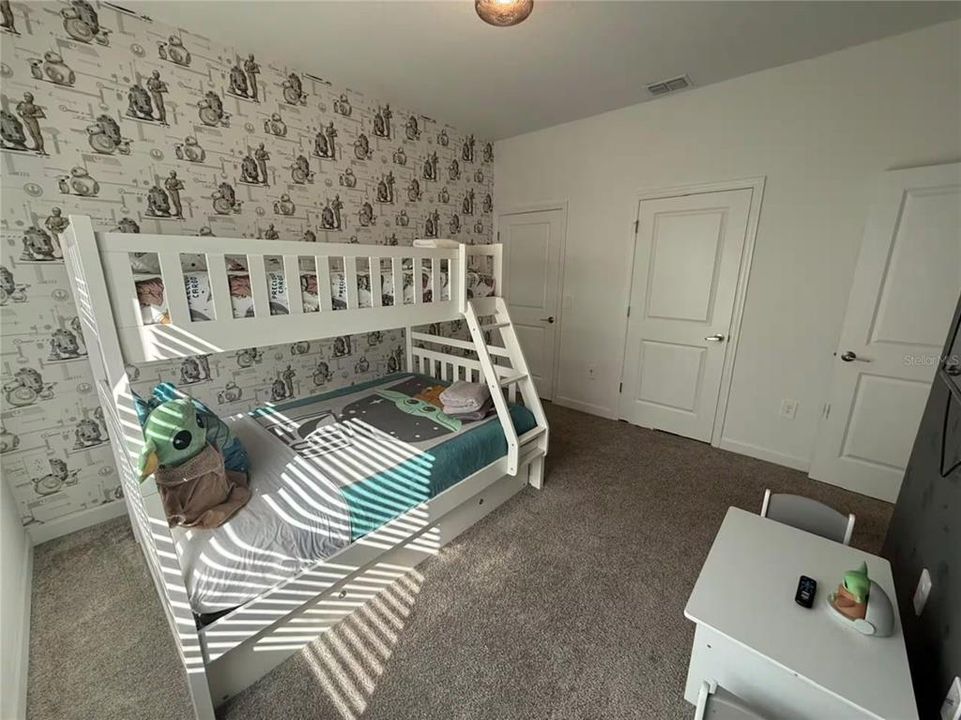 En Venta: $540,000 (4 camas, 3 baños, 1902 Pies cuadrados)