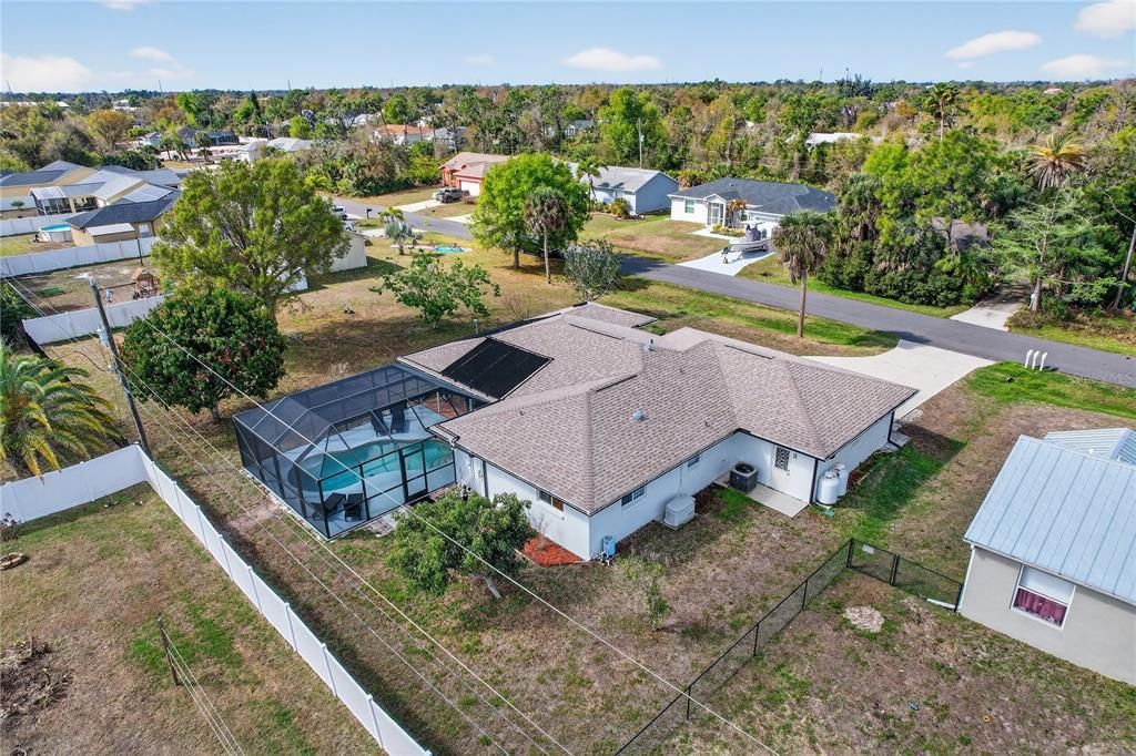 На продажу: $395,000 (2 спален, 2 ванн, 1551 Квадратных фут)
