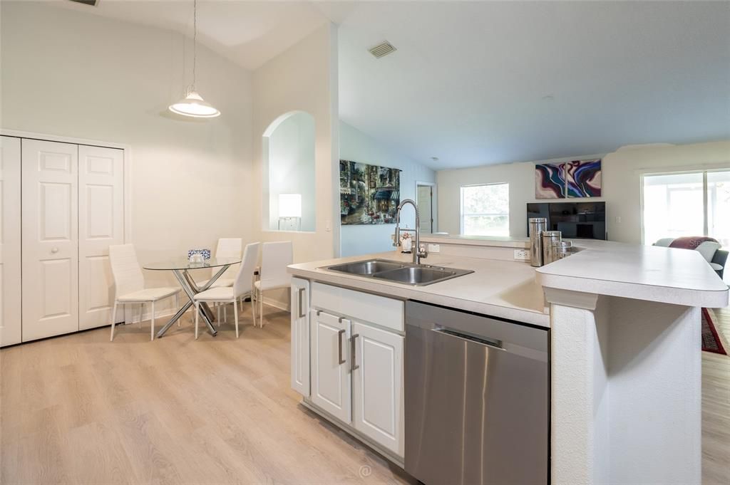 For Sale: $360,000 (3 beds, 2 baths, 2013 Square Feet)