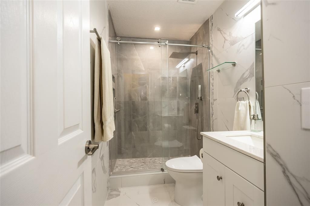 For Sale: $360,000 (3 beds, 2 baths, 2013 Square Feet)
