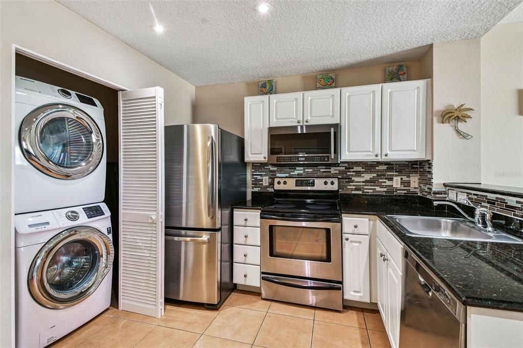 En Venta: $487,500 (2 camas, 1 baños, 770 Pies cuadrados)
