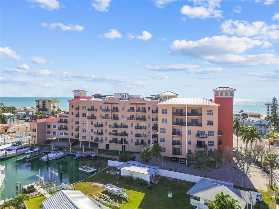 En Venta: $487,500 (2 camas, 1 baños, 770 Pies cuadrados)