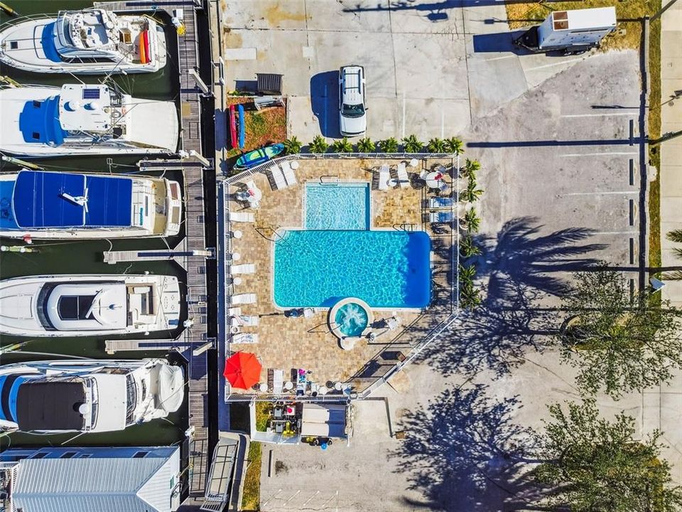 En Venta: $487,500 (2 camas, 1 baños, 770 Pies cuadrados)