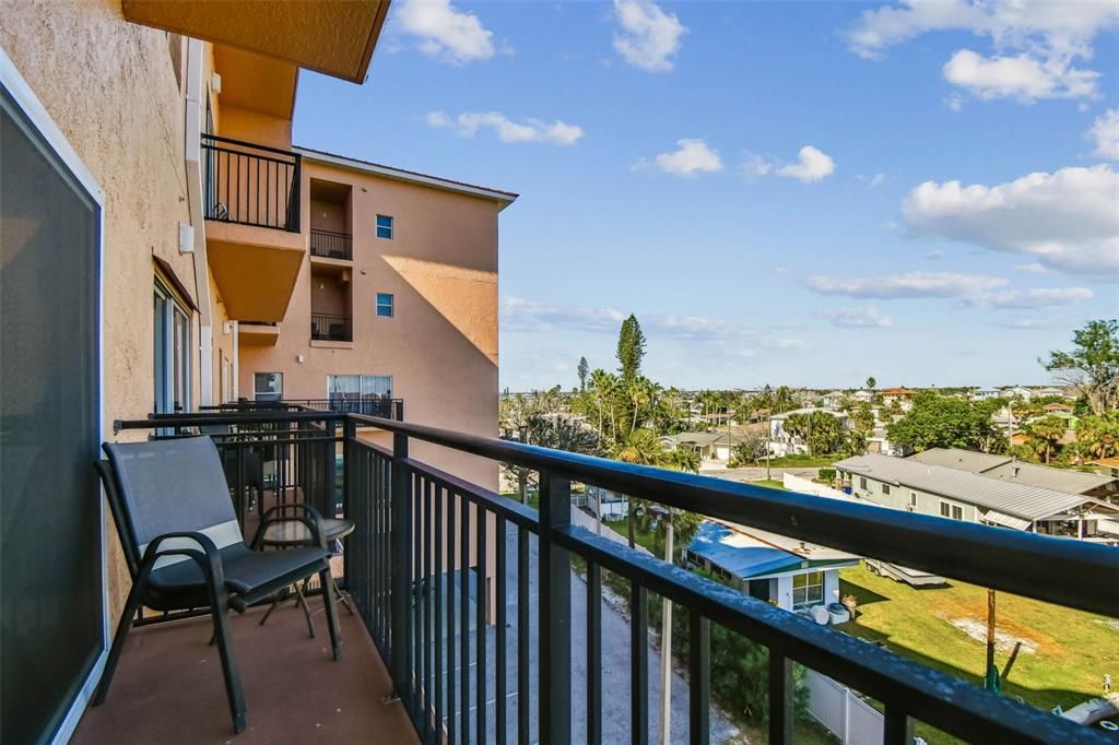 En Venta: $487,500 (2 camas, 1 baños, 770 Pies cuadrados)
