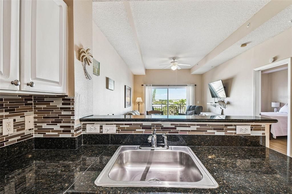 En Venta: $487,500 (2 camas, 1 baños, 770 Pies cuadrados)