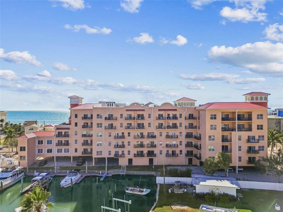 En Venta: $487,500 (2 camas, 1 baños, 770 Pies cuadrados)