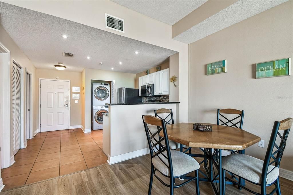 En Venta: $487,500 (2 camas, 1 baños, 770 Pies cuadrados)
