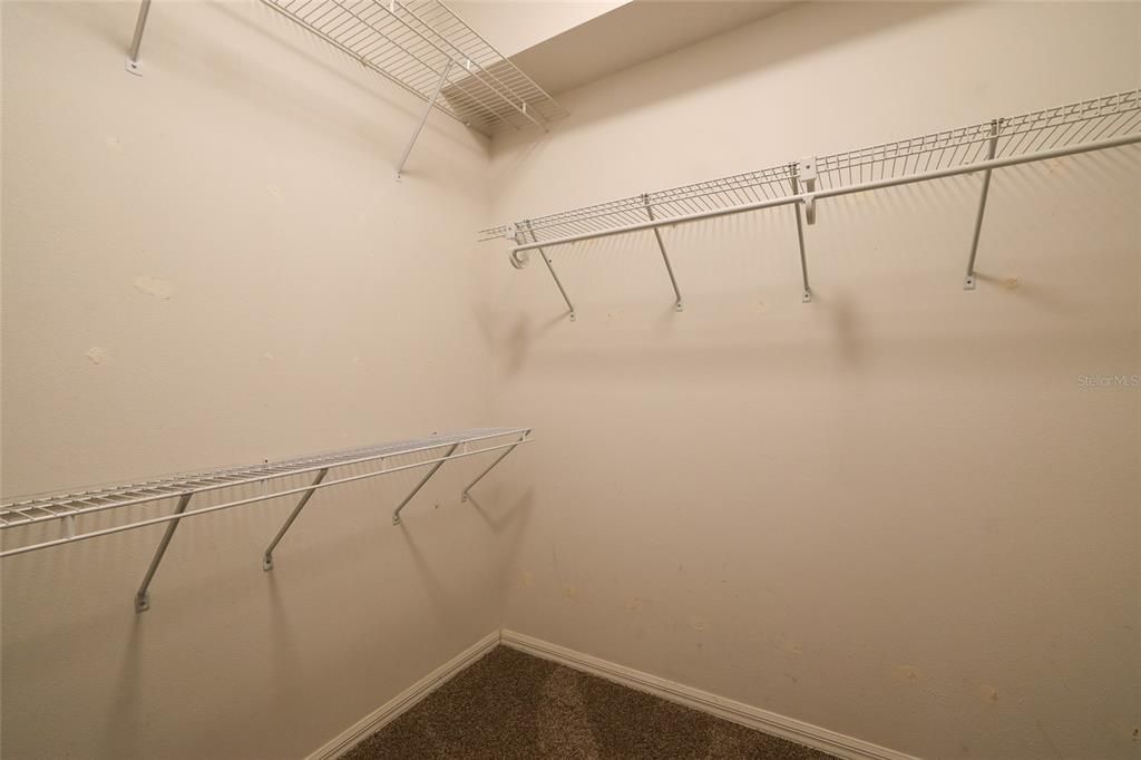 For Sale: $725,000 (5 beds, 2 baths, 2449 Square Feet)