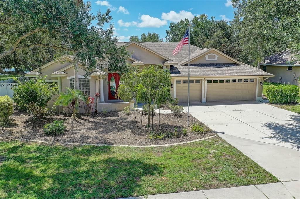 For Sale: $725,000 (5 beds, 2 baths, 2449 Square Feet)