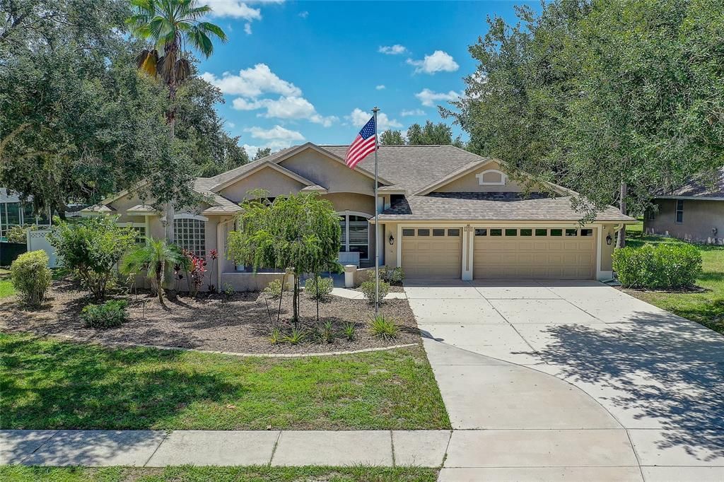 For Sale: $725,000 (5 beds, 2 baths, 2449 Square Feet)