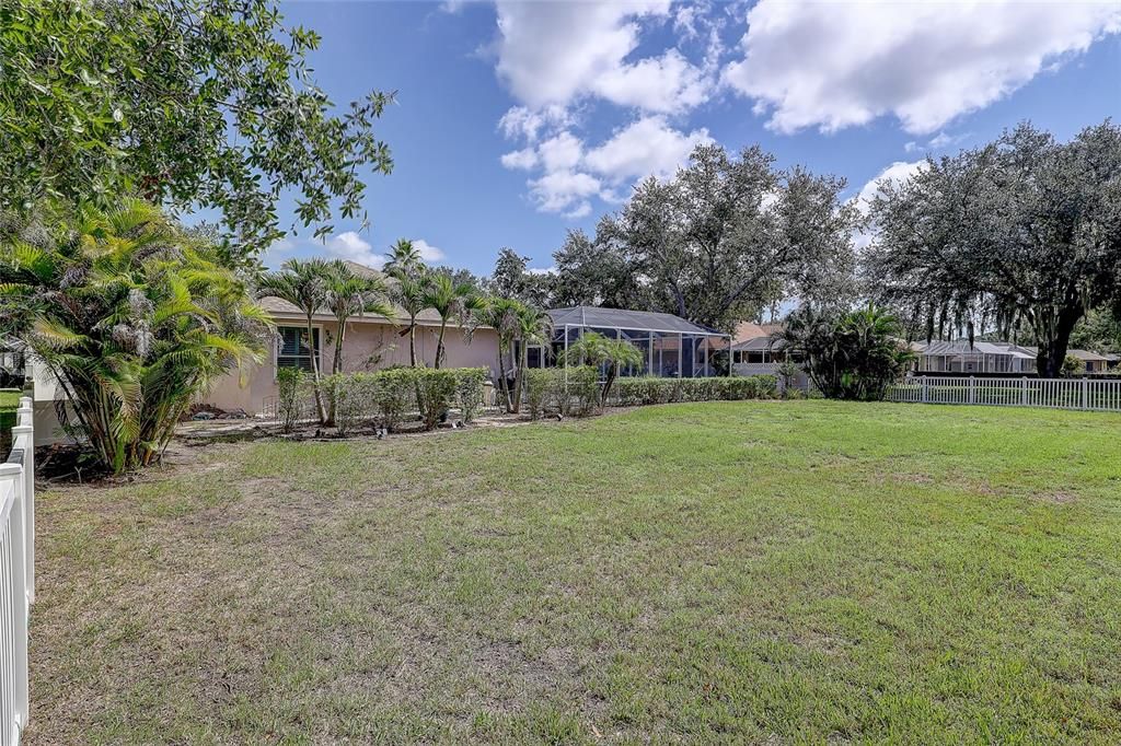 For Sale: $725,000 (5 beds, 2 baths, 2449 Square Feet)