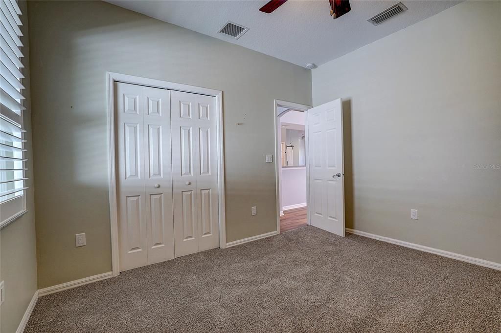 For Sale: $725,000 (5 beds, 2 baths, 2449 Square Feet)