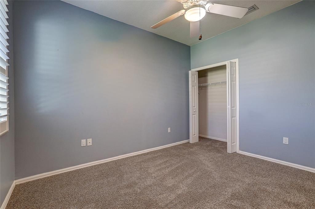 For Sale: $725,000 (5 beds, 2 baths, 2449 Square Feet)