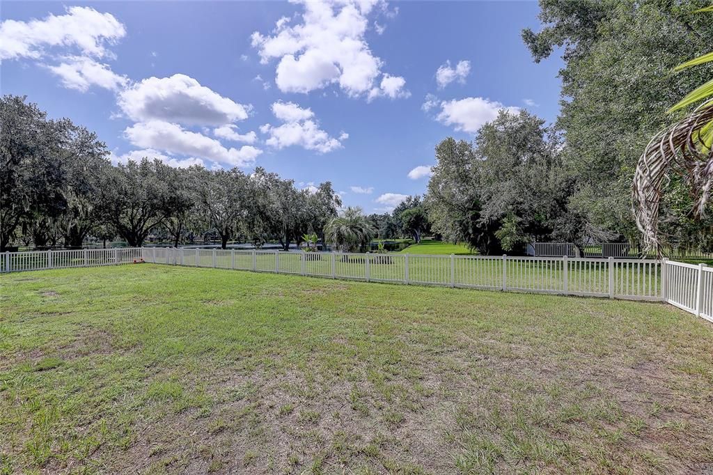 For Sale: $725,000 (5 beds, 2 baths, 2449 Square Feet)