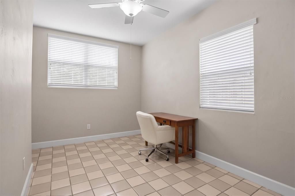 For Sale: $515,000 (4 beds, 4 baths, 2236 Square Feet)