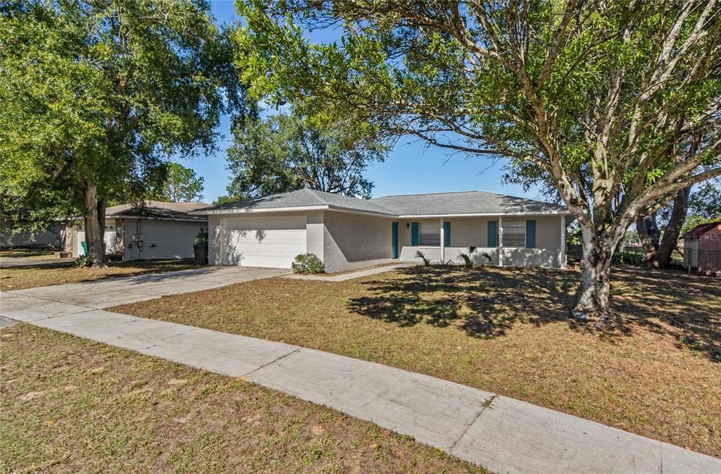 For Rent: $1,799 (3 beds, 2 baths, 1392 Square Feet)