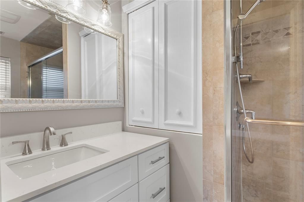En Renta: $8,500 (4 camas, 4 baños, 2608 Pies cuadrados)