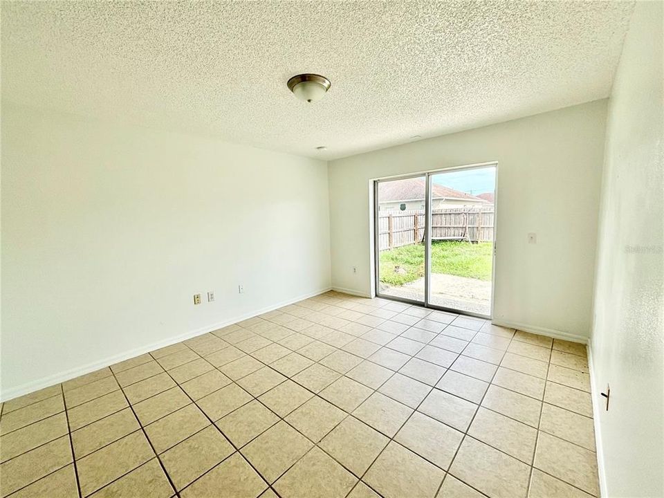 For Rent: $1,850 (3 beds, 2 baths, 1438 Square Feet)