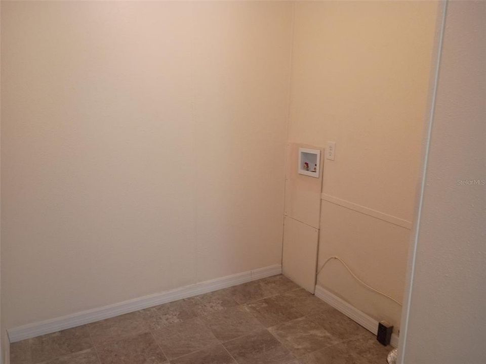 For Sale: $234,900 (3 beds, 2 baths, 1232 Square Feet)