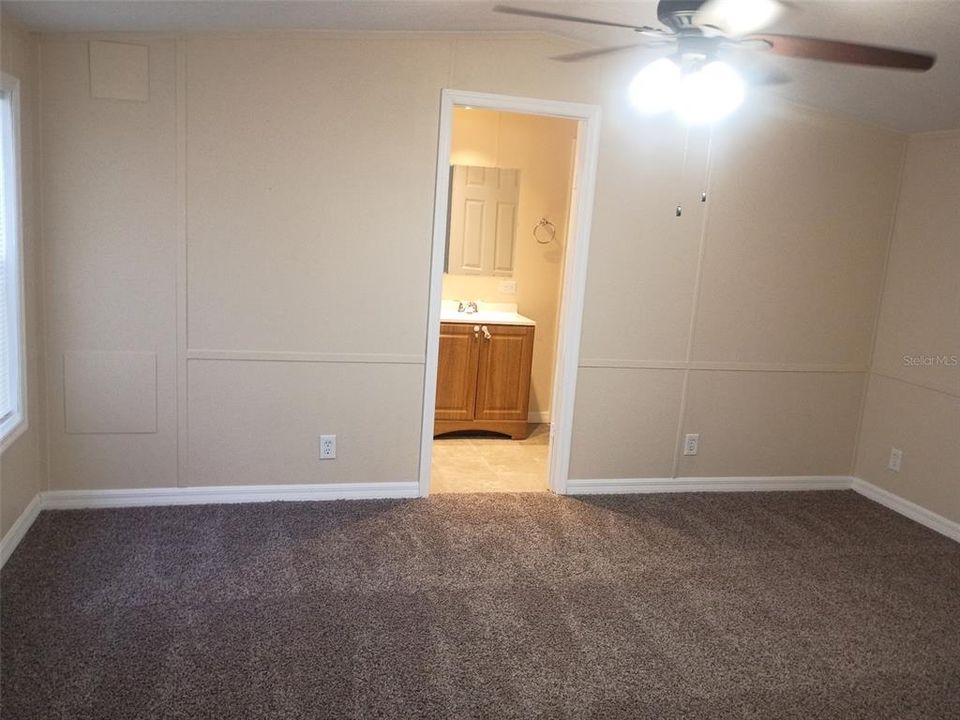 For Sale: $234,900 (3 beds, 2 baths, 1232 Square Feet)