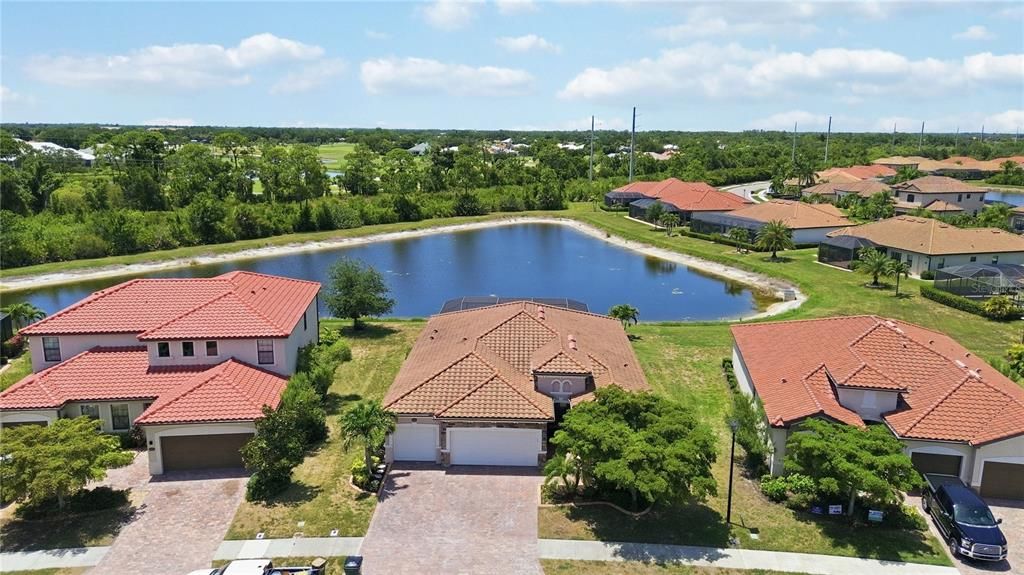 На продажу: $719,900 (4 спален, 2 ванн, 2251 Квадратных фут)