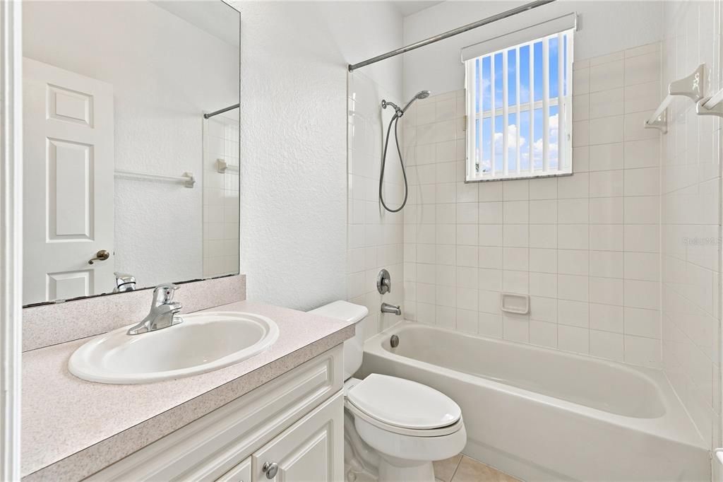 En Renta: $2,500 (3 camas, 2 baños, 1796 Pies cuadrados)