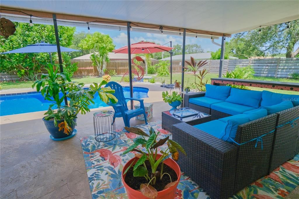 Activo con contrato: $650,000 (3 camas, 2 baños, 1834 Pies cuadrados)