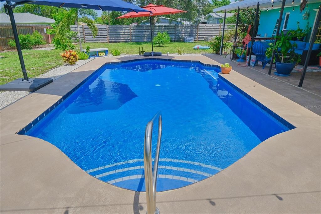 Activo con contrato: $650,000 (3 camas, 2 baños, 1834 Pies cuadrados)