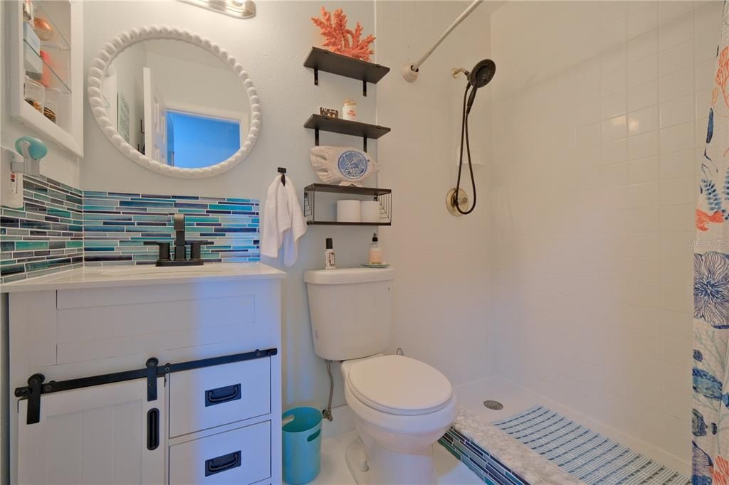 Activo con contrato: $650,000 (3 camas, 2 baños, 1834 Pies cuadrados)