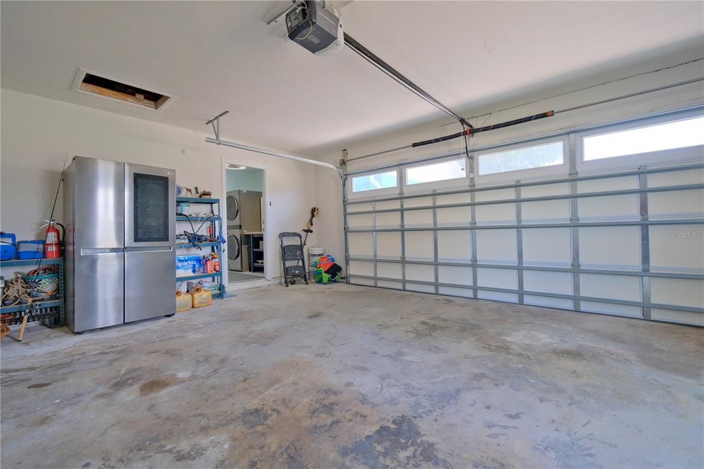 Activo con contrato: $650,000 (3 camas, 2 baños, 1834 Pies cuadrados)