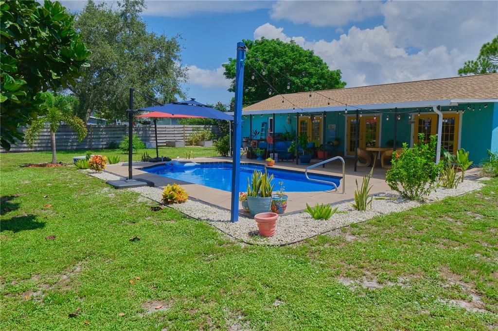 Activo con contrato: $650,000 (3 camas, 2 baños, 1834 Pies cuadrados)